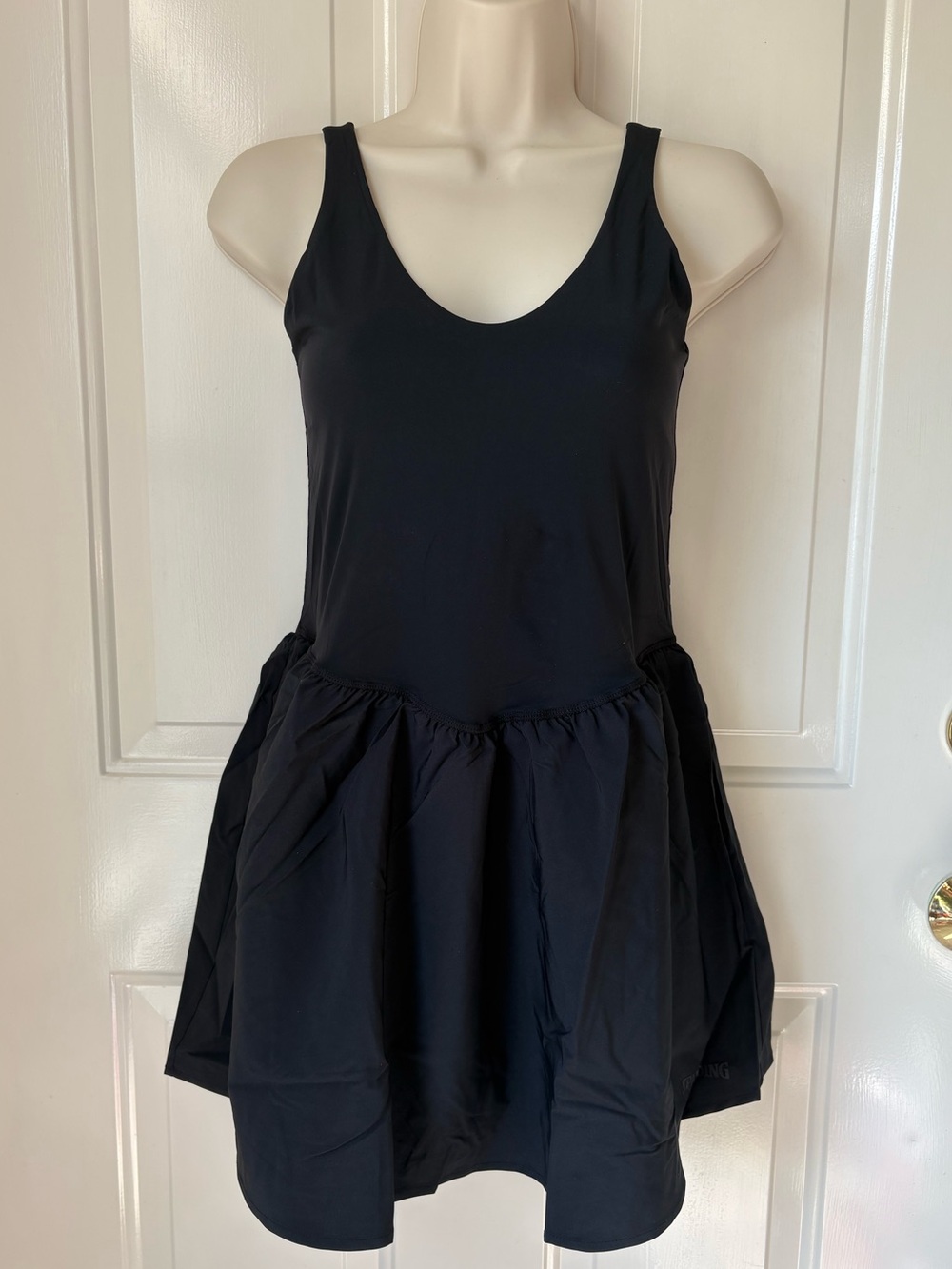 Spalding Black Sleeveless Scoop Neck Active Dress ~ Size Small
